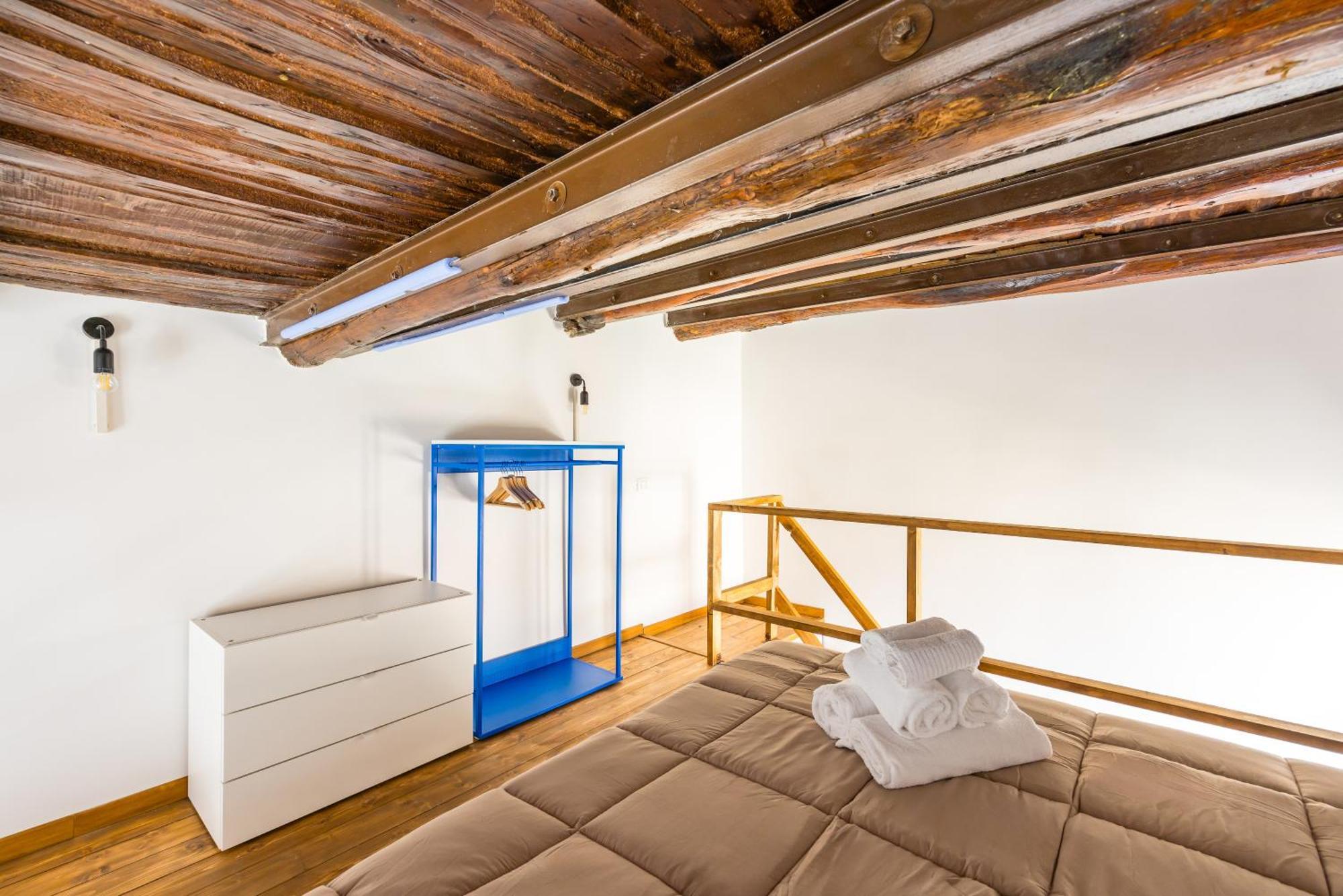 Carrozzieri Nest At Historical Center Apartment Neapel